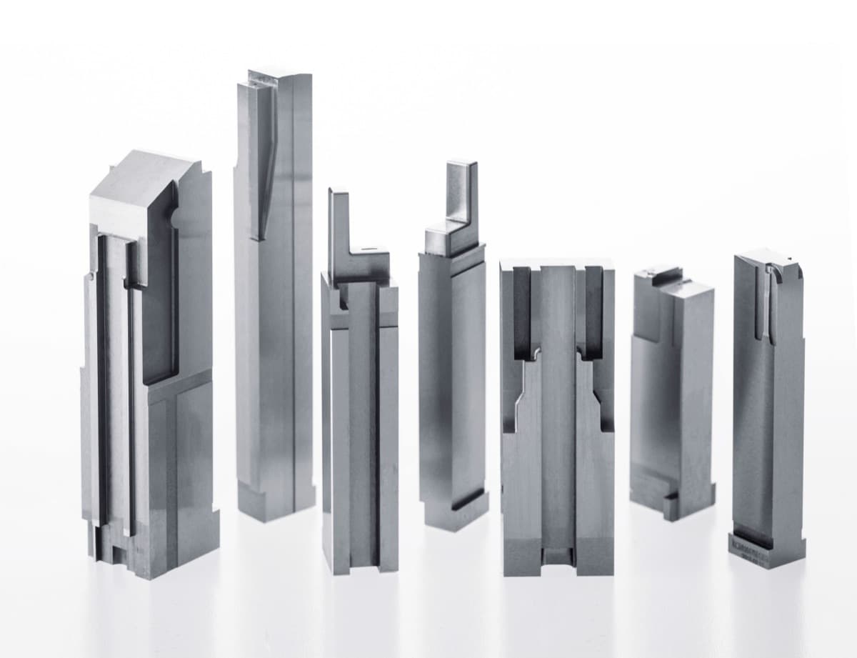 Custom mold sets and mold parts